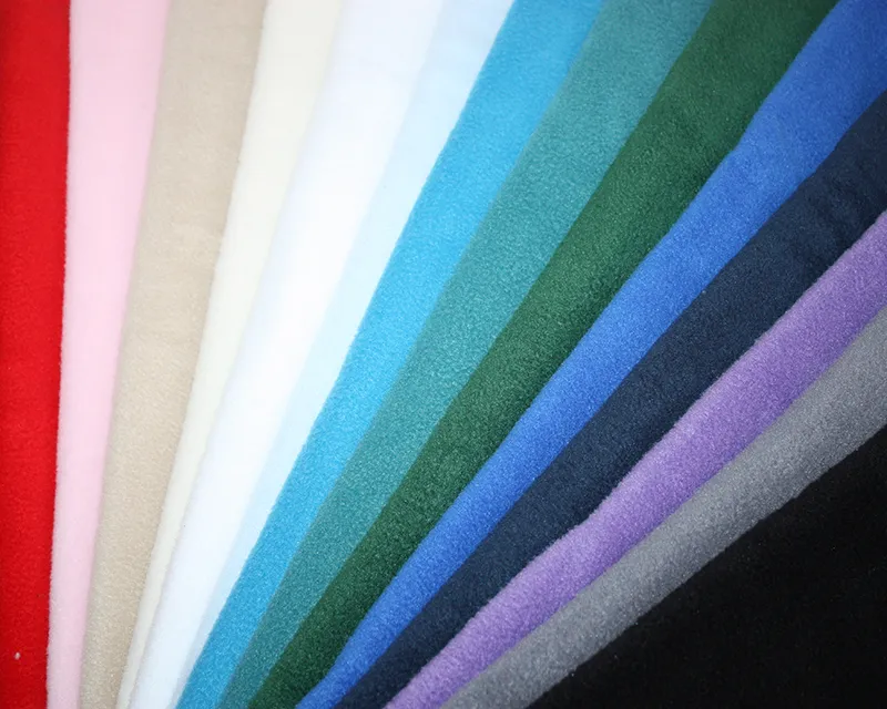 25CM LILAC REMNANT ANTI PILL POLAR FLEECE