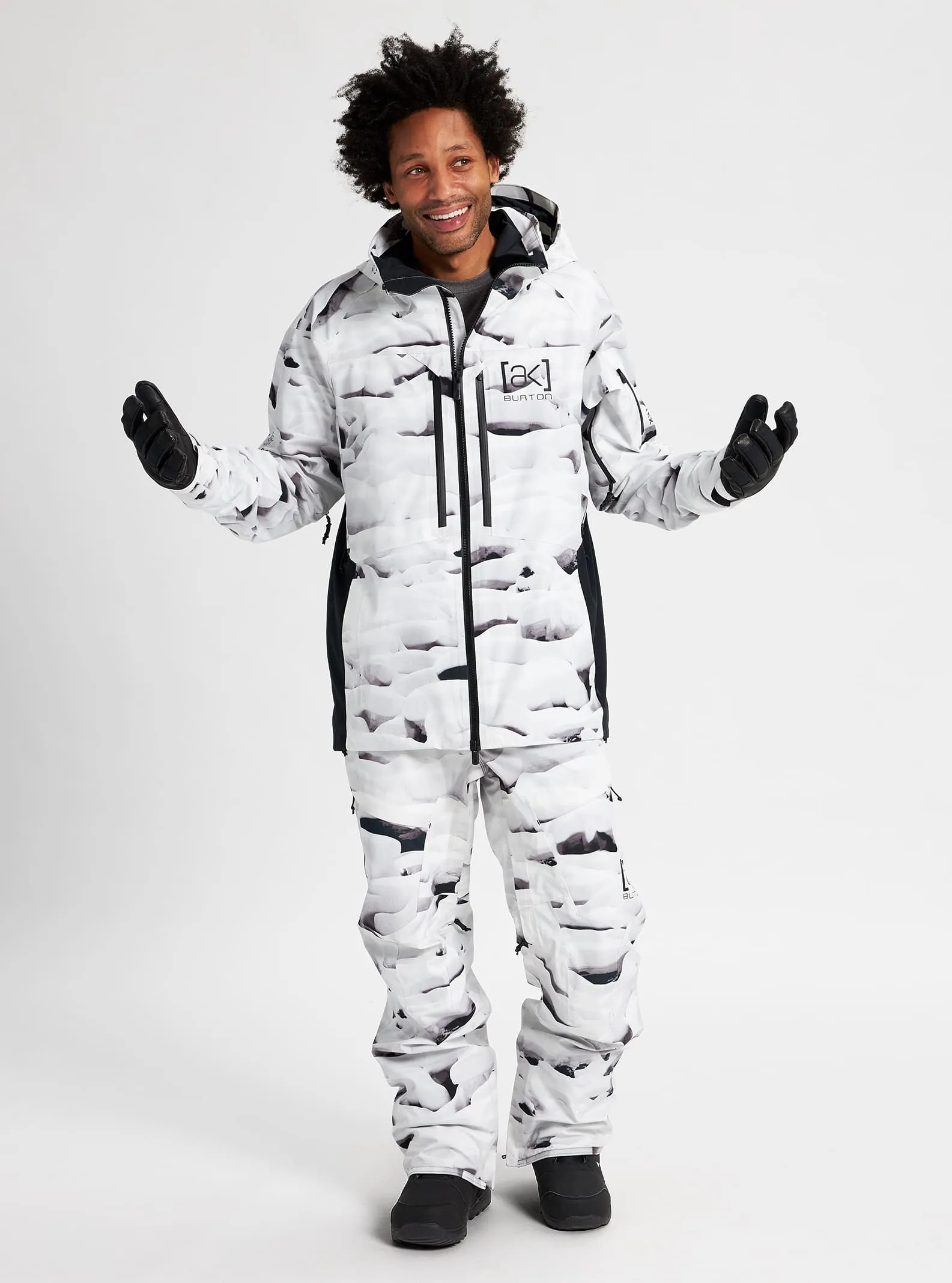 [ak] GORE-TEX Swash Snowboard Jacket 2022