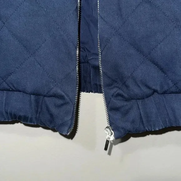 AMUR Teagan quilted bomber jacket laced sleeved- large. Great condition.
