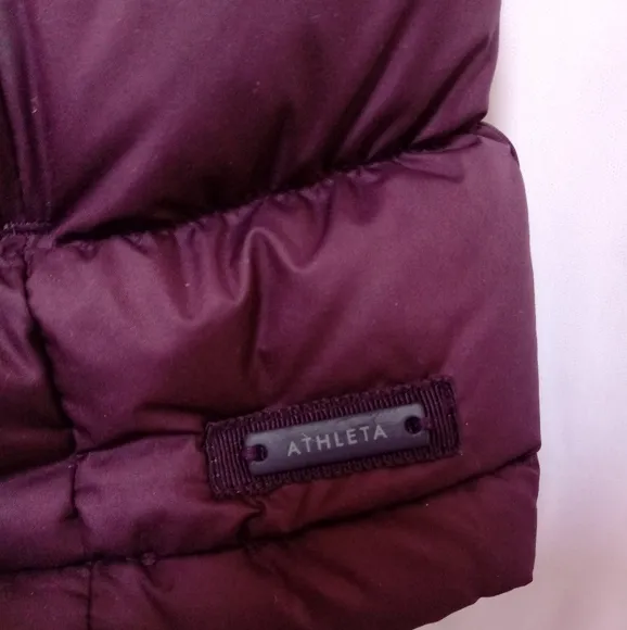 Athleta Downabout Asymmetrical Zip Puffer Down Vest XXS