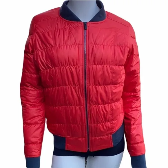 Athleta Utility Quilted Bright Puffer Jacket Red Small