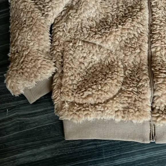 BB Dakota Teddy or Not Bomber Jacket