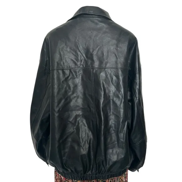 Black Oversized faux Leather zip up cinch waist collared bomber jacket women’s L