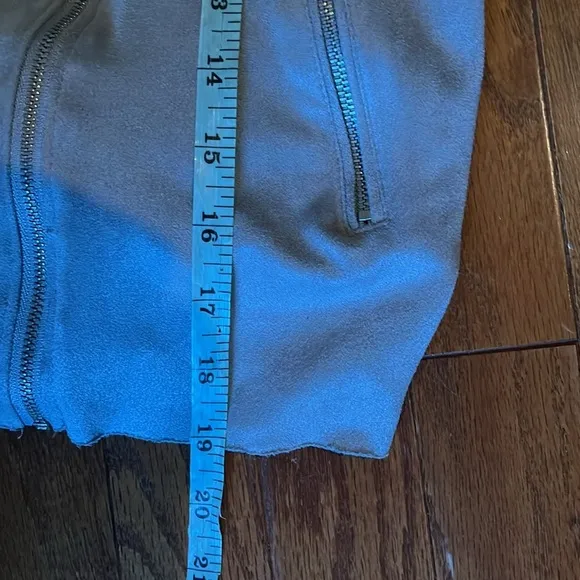 BlankNYC | Vapor Gray Faux Suede Asymmetrical Moto Bomber Jacket Size Medium