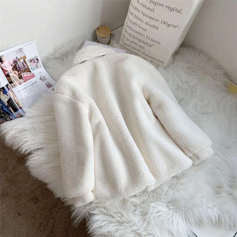 Fashion Trend Sexy Lamb Wool Female Jacket Autumn and Winter Loose Plus Velvet Thick Fur One Short Grain Velvet Jacket