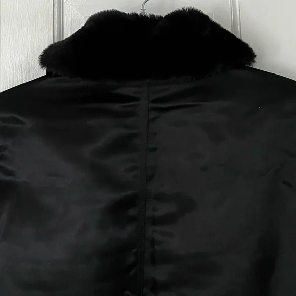 Gap Black Satin Bomber w/ Faux Fur Lining women’s Size S Gorpcore Streetwear New