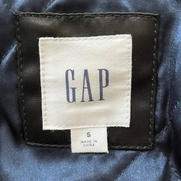 Gap Black Satin Bomber w/ Faux Fur Lining women’s Size S Gorpcore Streetwear New