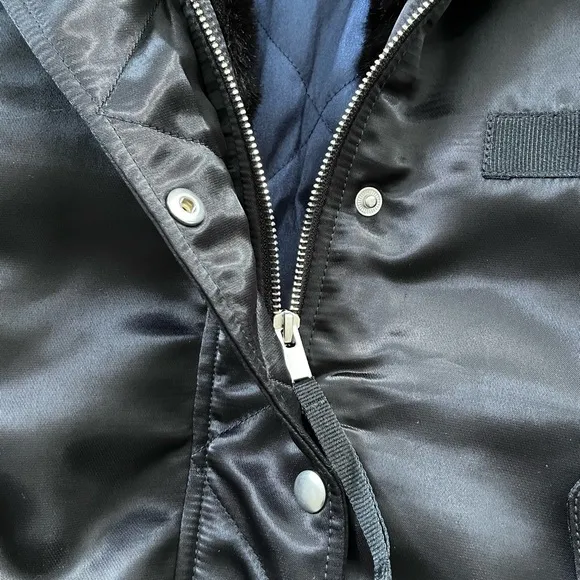 Gap Black Satin Bomber w/ Faux Fur Lining women’s Size S Gorpcore Streetwear New