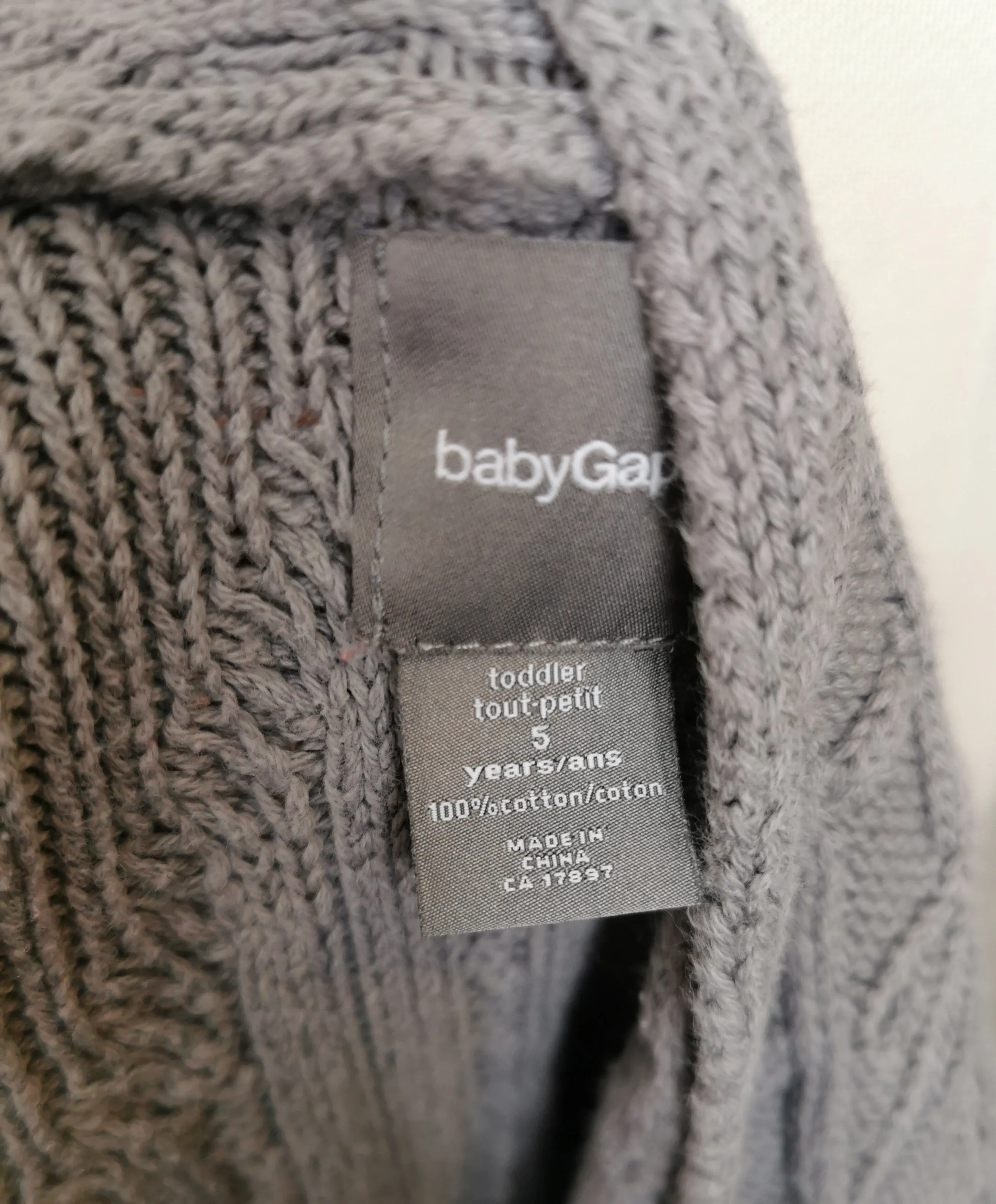 GIRL SIZE 5 YEARS - Baby GAP, Knit Shrug Sweater EUC B41