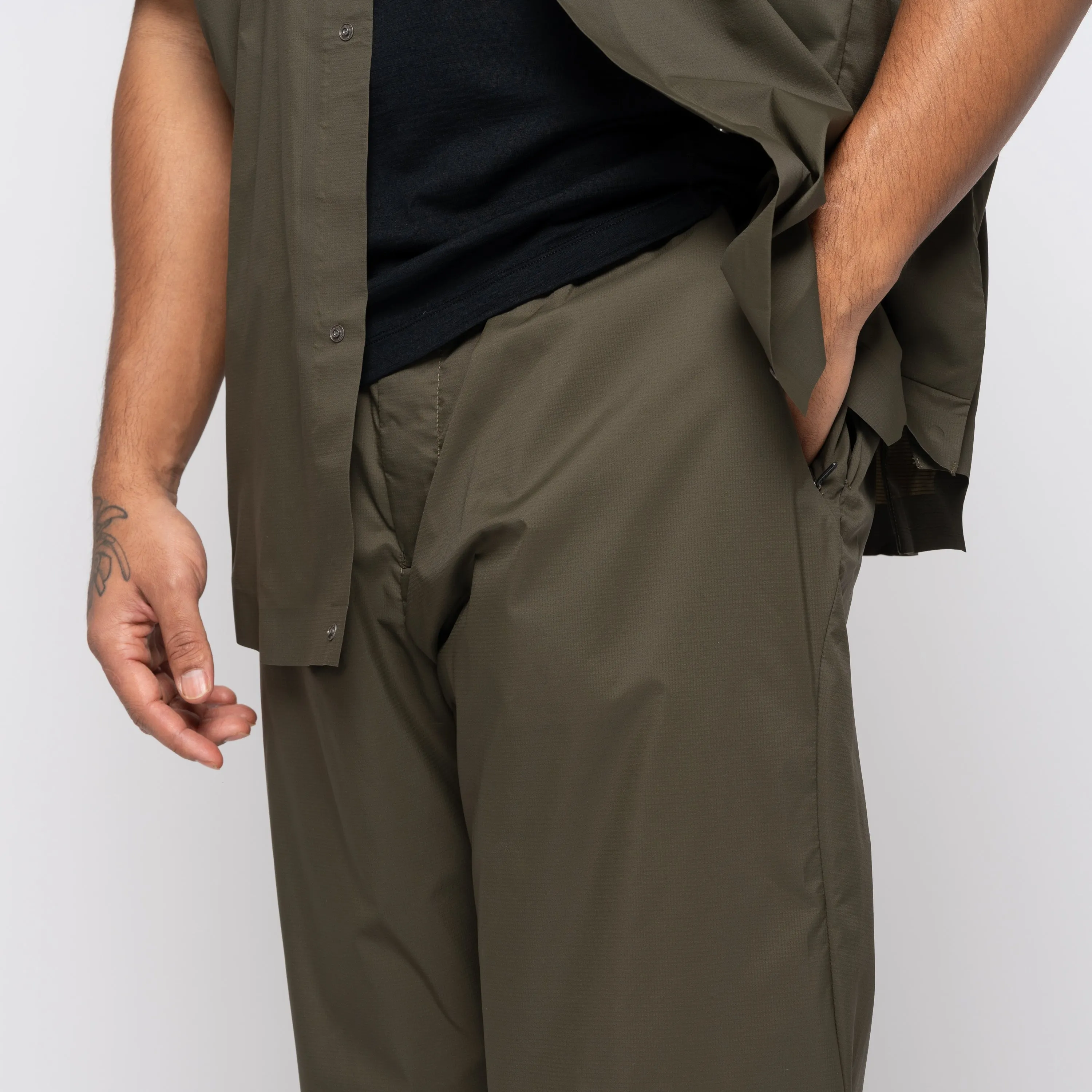 Goldwin 0 Wind Pants Leaf GZ74150