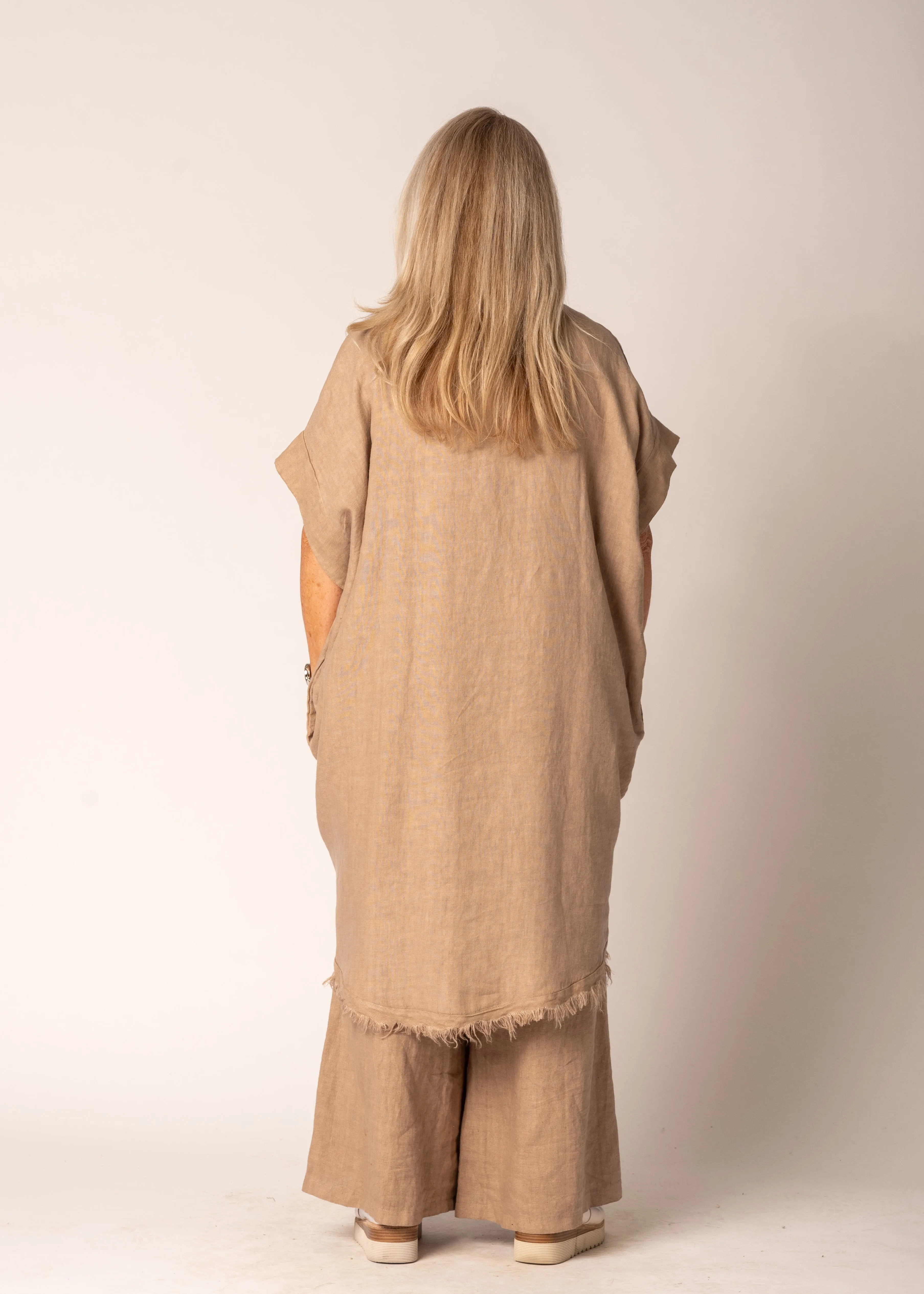 Hayley Linen Jacket in Desert