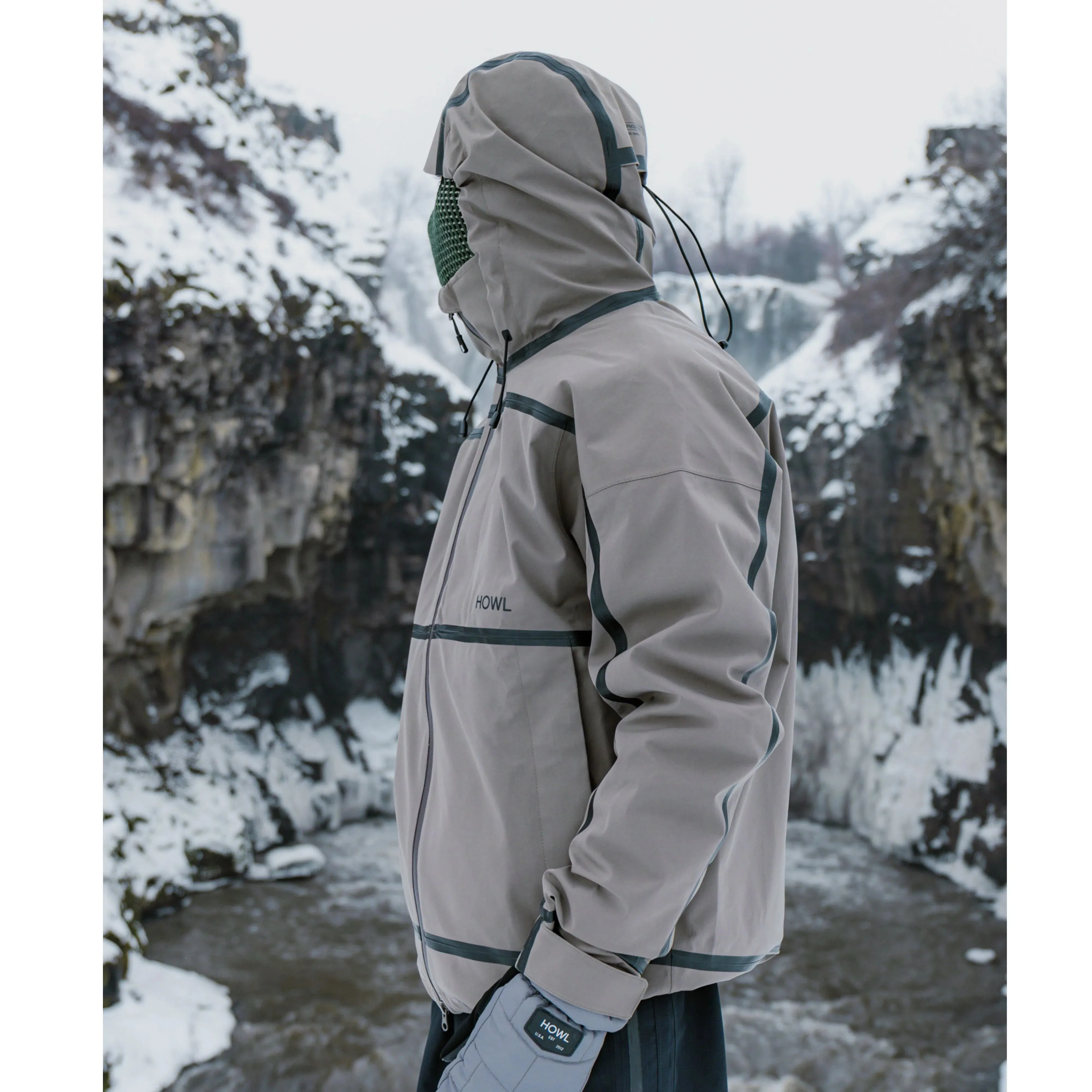 Howl Taped Jacket Snowboard Jacket