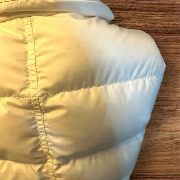 J.Crew White Puffer Vest – Size M – Waist Drawstring, Zip &amp; Button Front