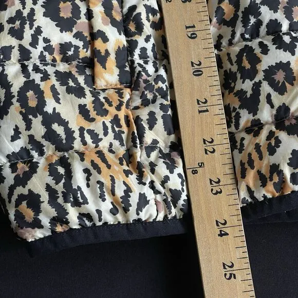 Kosiuko Animal Print Down Jacket Womens Small Full Zip Hooded Lightweight Puffer