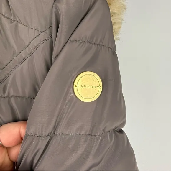Laundry by Shelli Segal Puffer Coat – Women’s XS – Belted Waist, Faux Fur Hood