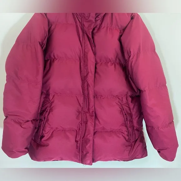 L.L. Bean Women's Goose Down Puffer Jacket Winter Coat Zip Red Size M Outerwear