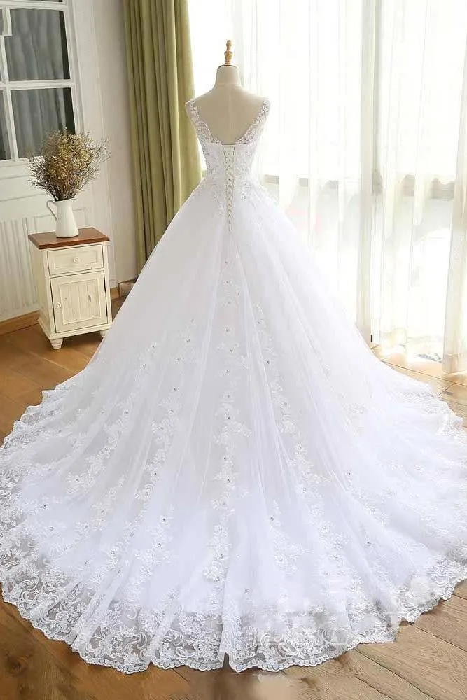 Luxurious Lace Beaded Wedding Dresses New Arrival V Neck Straps Long Ball Gown Wedding Party Bridal Dress