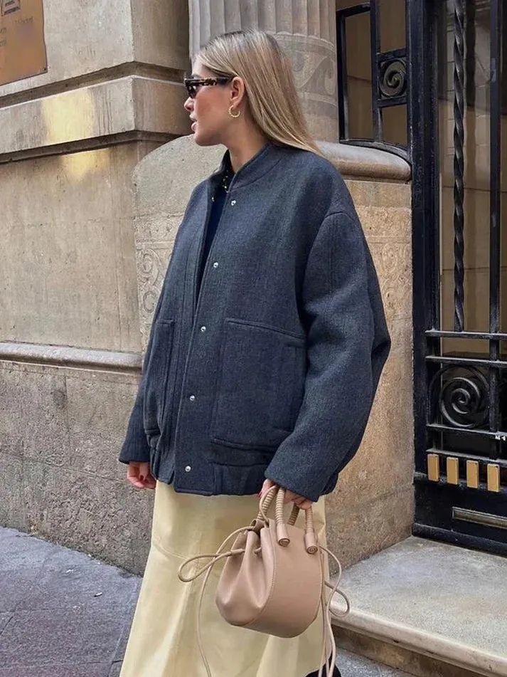 Mazie - fashionable women's jacket in oversize