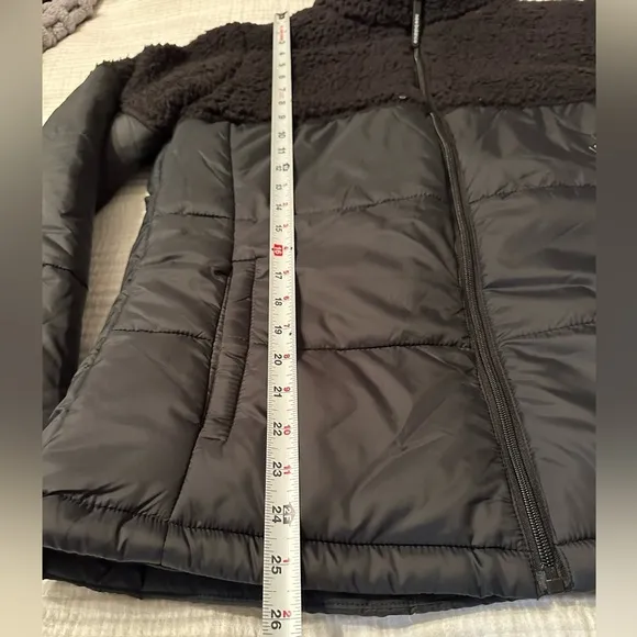 New Balance Quilted Puffer Tech Jacket - NWT - Size XL