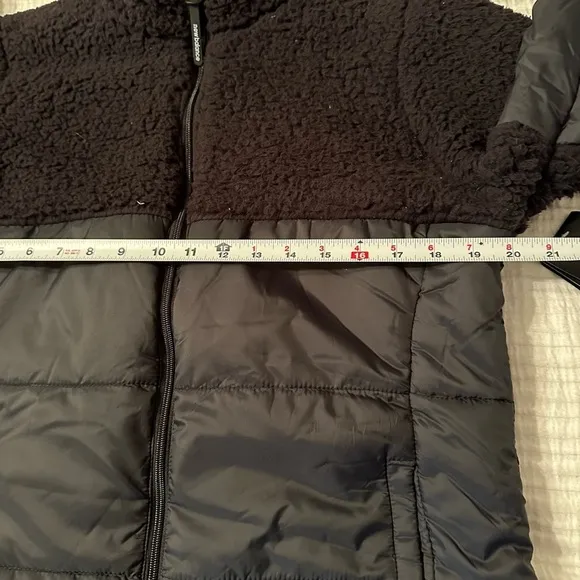 New Balance Quilted Puffer Tech Jacket - NWT - Size XL