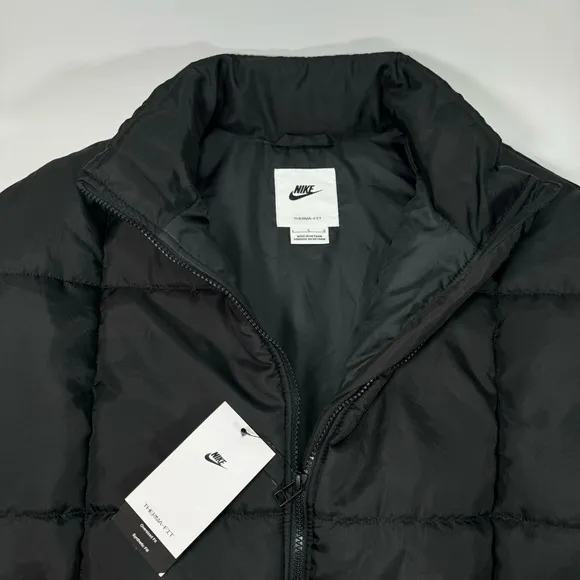 NWT New Nike Sportswear Classic Puffer Womens Therma-FIT Vest Large Loose Gilet