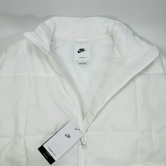 NWT New Nike Sportswear Classic Puffer Womens Therma-FIT Vest Large Loose Gilet
