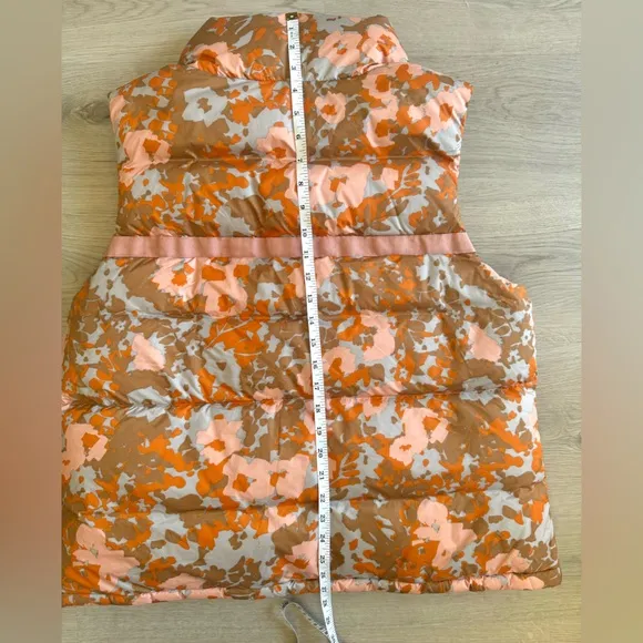 PrAna Hellebore Lightweight Insulated Puffer Vest Size Large Floral Orange