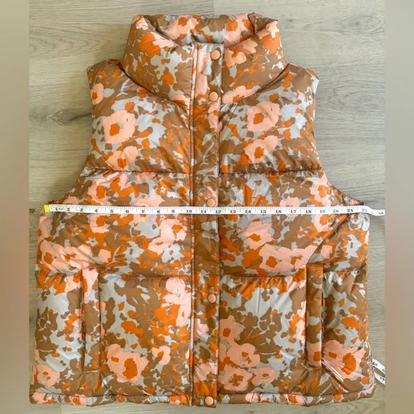 PrAna Hellebore Lightweight Insulated Puffer Vest Size Large Floral Orange
