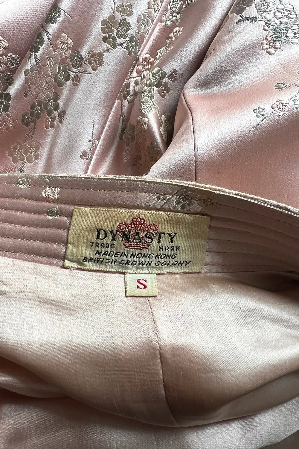 Prettiest 1960s Pink Silk Embroidered Asian Evening Coat w Top Stitched Cuffs & Collar