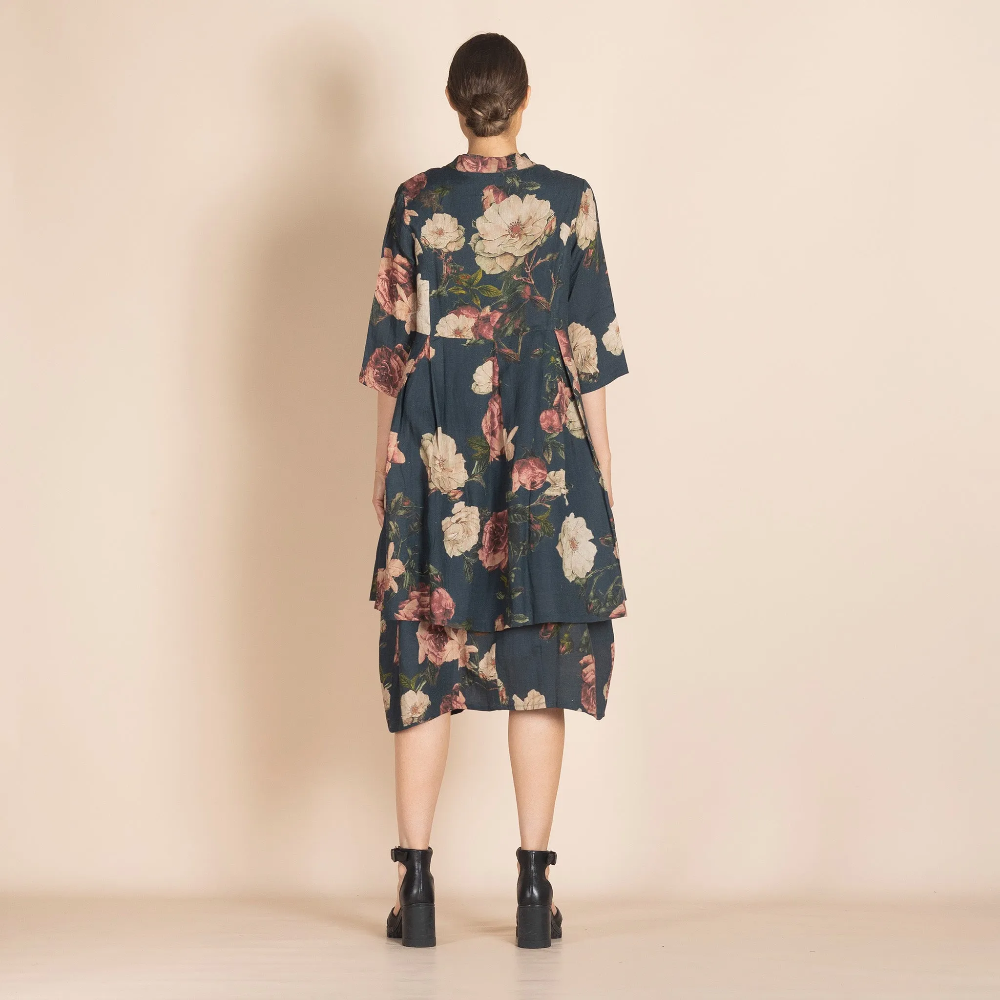 roses monastic coat