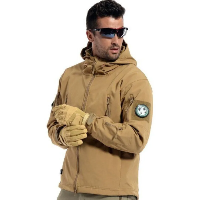 Softshell Camouflage Outdoor Jacket For Men