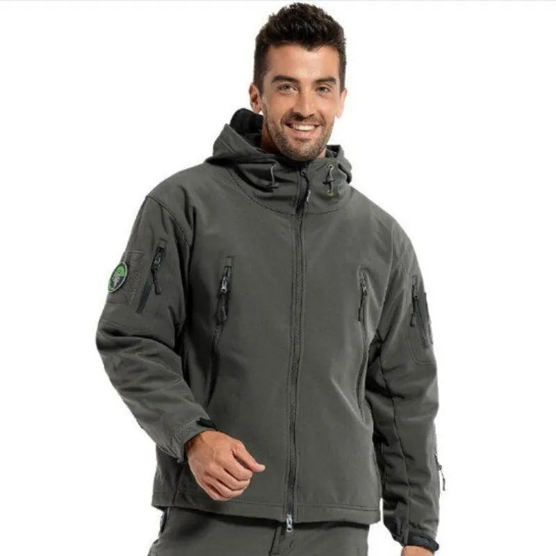 Softshell Camouflage Outdoor Jacket For Men