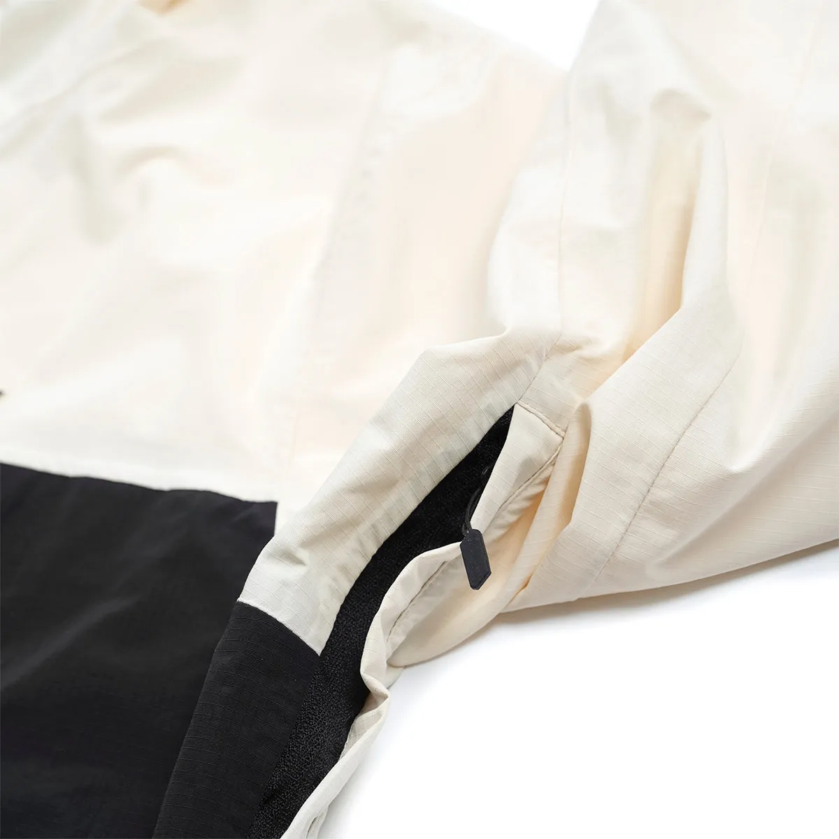 Statement Packable Windbreaker - Natural/Black