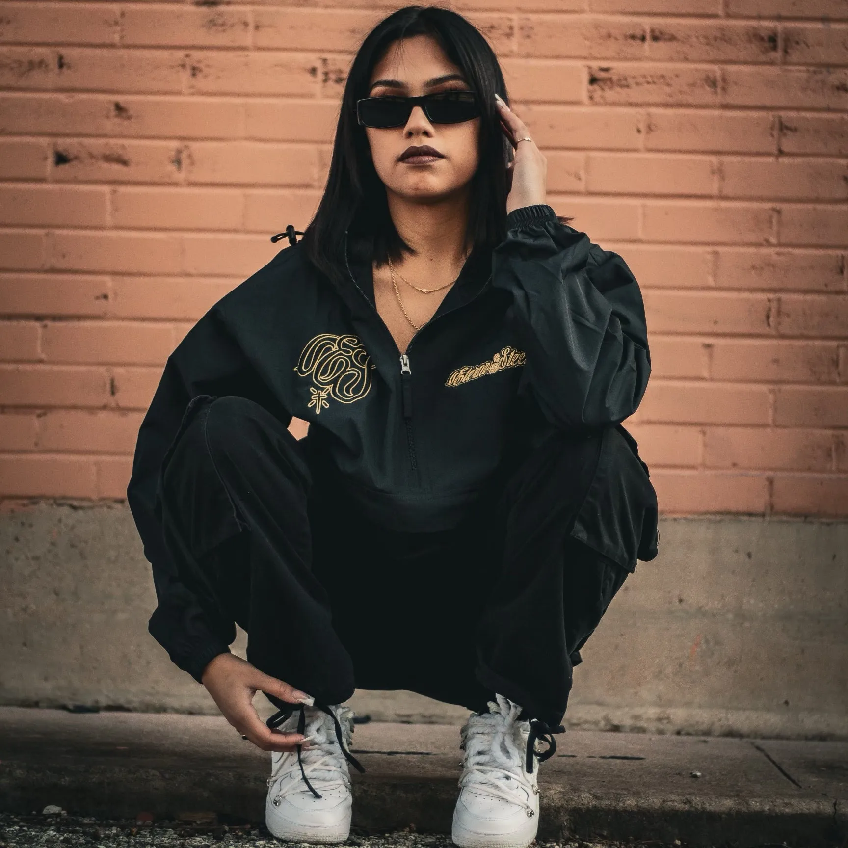 Steelo Hooded windbreaker (black)
