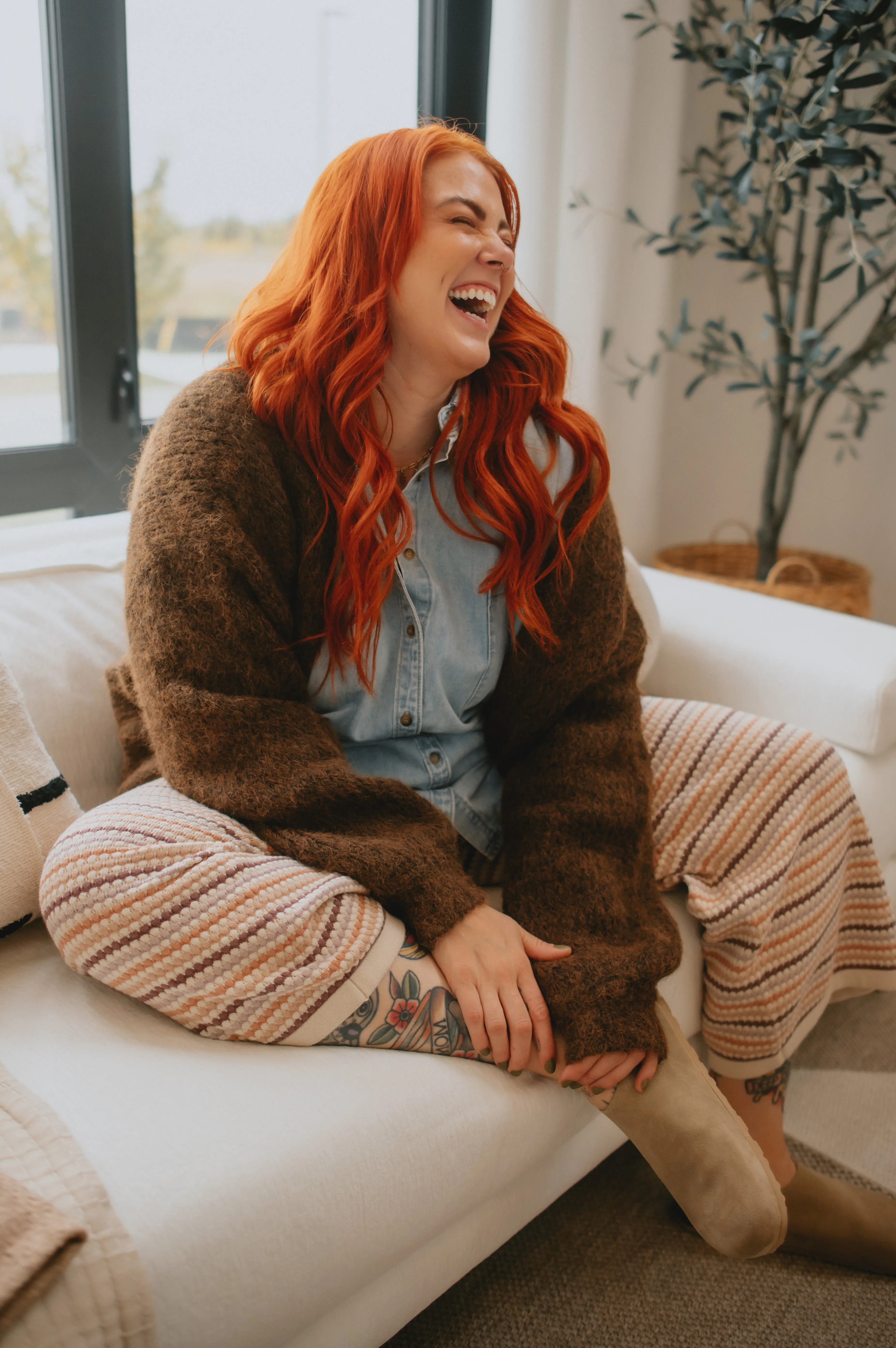 The Marlowe Cardigan x Cutcake - Espresso - PLUS