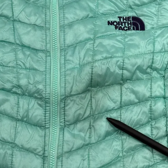 The North Face Thermoball Jacket Womens XS Green Puffer Quilted Lightweight