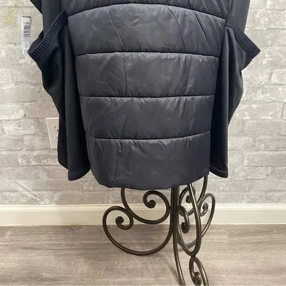 Torrid NWT Happy Camper Puffer Vest - Black