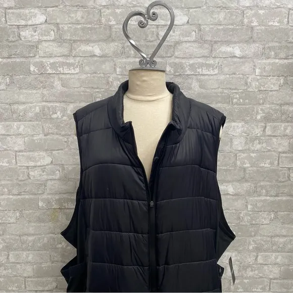 Torrid NWT Happy Camper Puffer Vest - Black