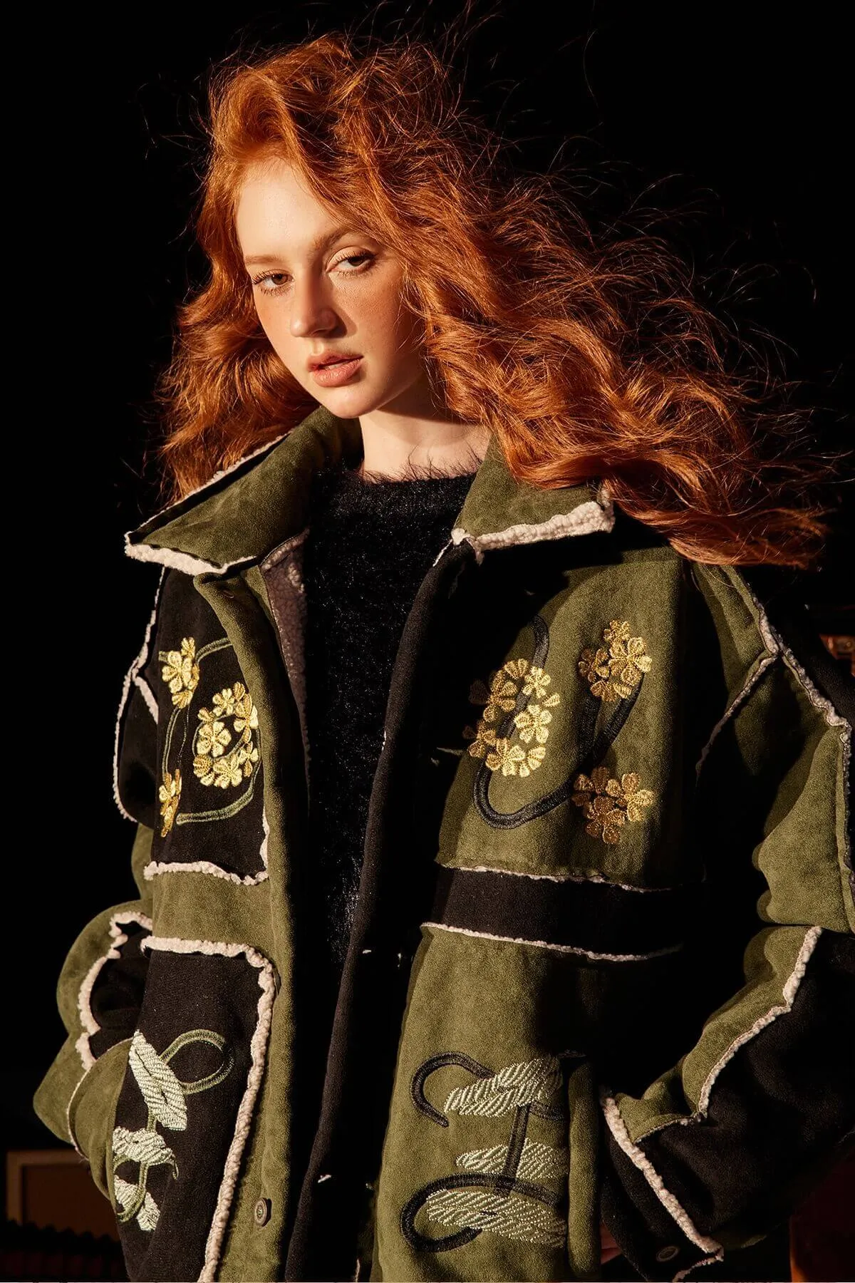 Vintage Floral Embroidered Suede Fleece Jacket