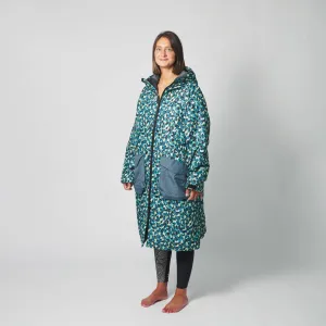 VOITED 2nd Edition Outdoor Change Robe & Drycoat for Surfing, Camping, Vanlife & Wild Swimming - An Tracks