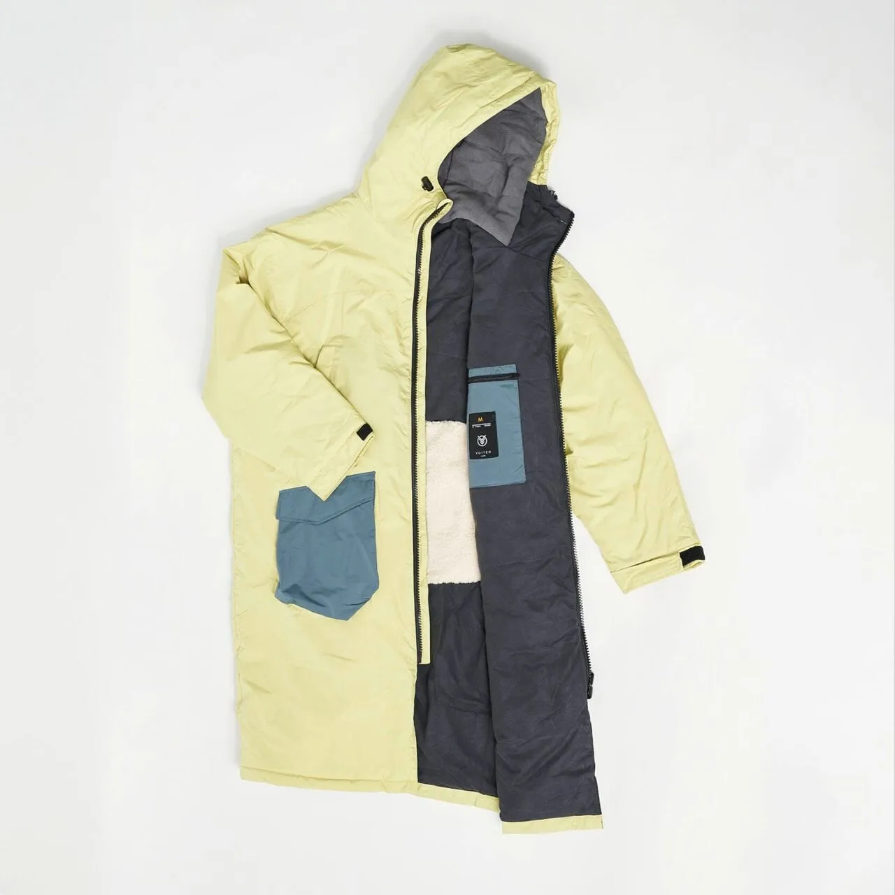 VOITED 2nd Edition Outdoor Change Robe & Drycoat for Surfing, Camping, Vanlife & Wild Swimming - Dusty Sand