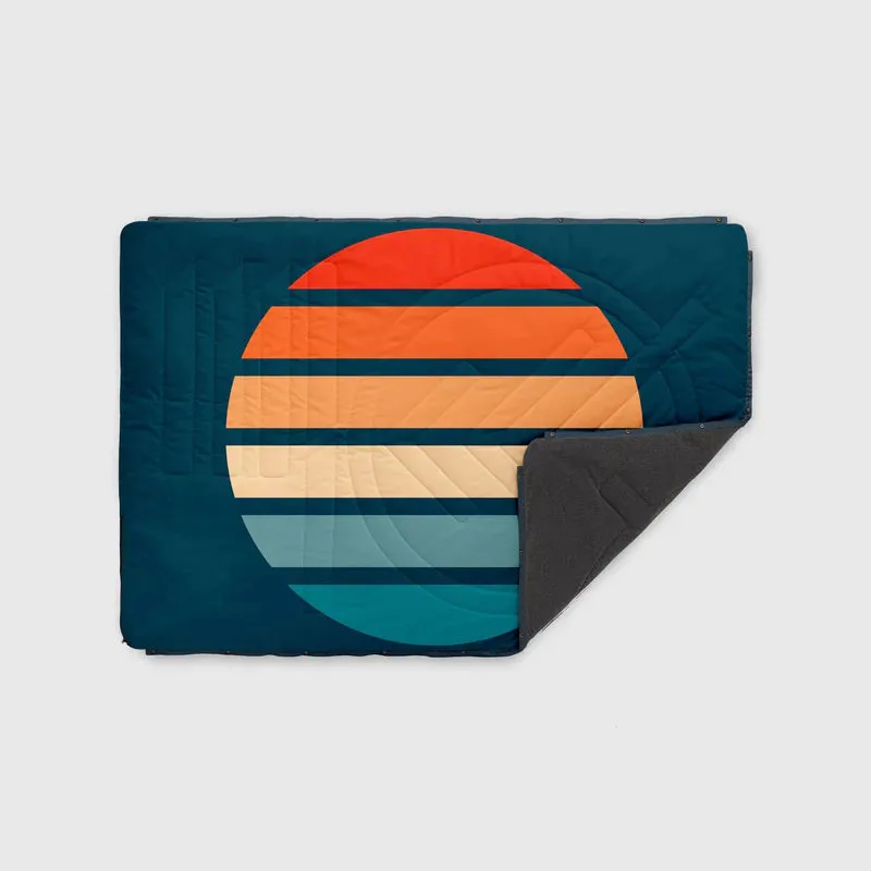 Voited Fleece Outdoor Blanket