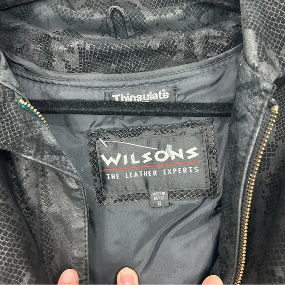 WILSONS LEATHER black leather bomber jacket