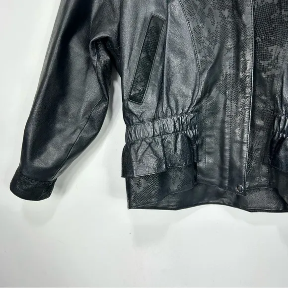 WILSONS LEATHER black leather bomber jacket