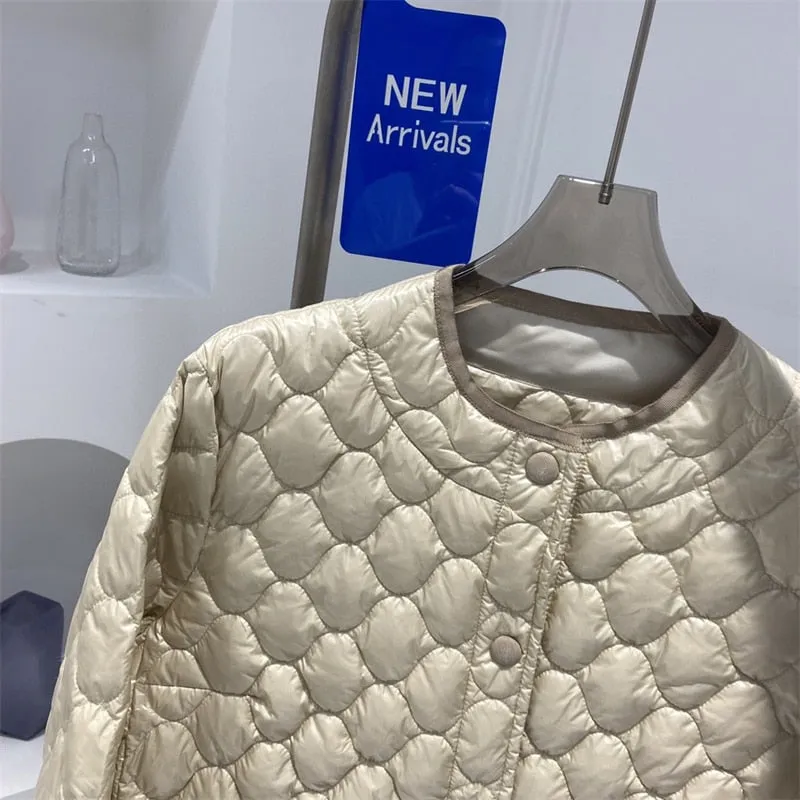 Women Fashion Light and Warm Down Jackets