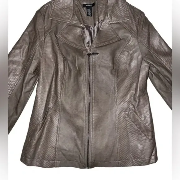 Women’s Faux Leather Alfani Bomber Jacket Zip Up Gray Snakeskin Large